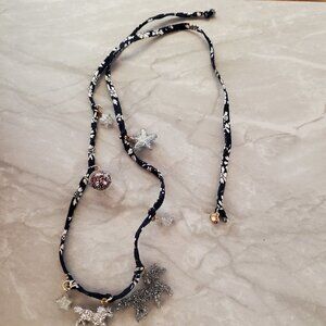 🦄 J.Crew Cuts Silver Glitter Unicorn Chamrs Stars Ball Fabric Tie Necklace 🦄